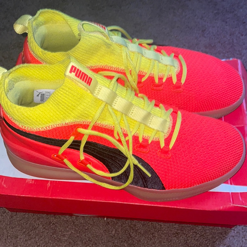 Puma men’s sneakers sz11